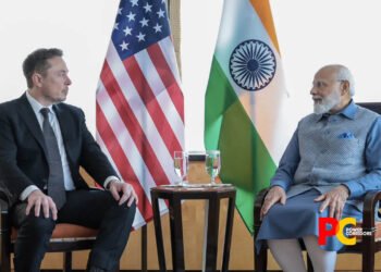 Elon Musk meets PM Modi, calls himself 'fan of Modi'