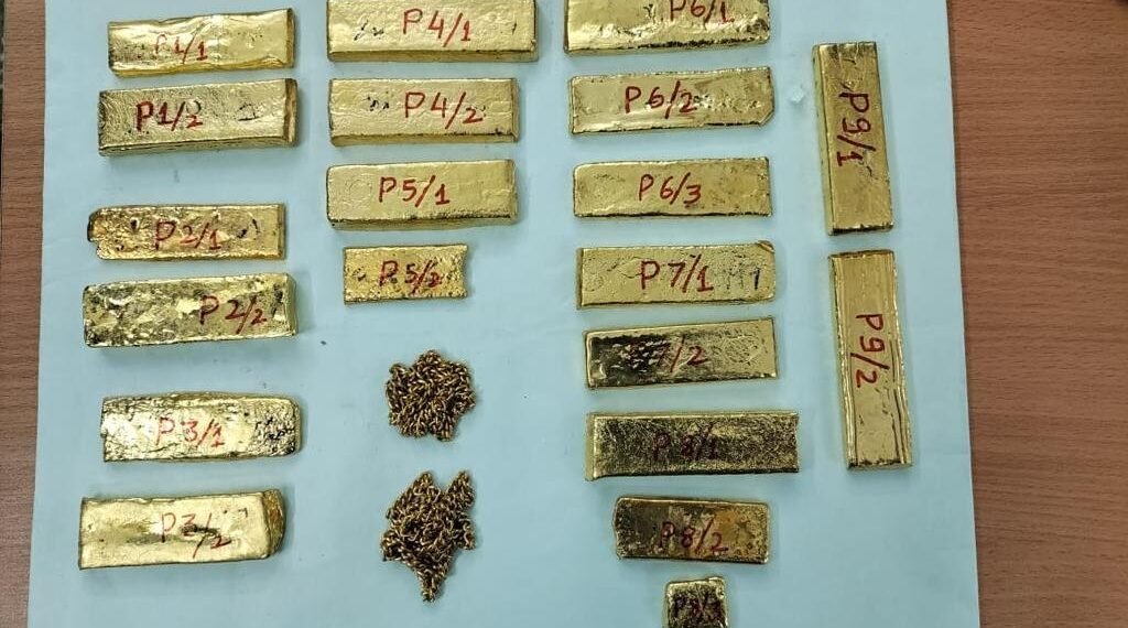 DRI in an Anti-Smuggling operation in Trichy seized 9.725 Kgs of Gold