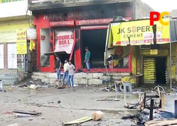 A day after communal clashes, Gurugram restaurant set afire and shops vandalised