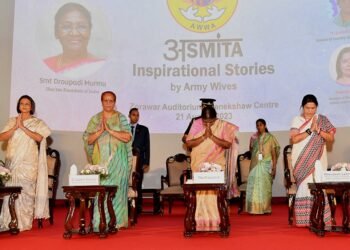 Beside every successful man, there is a woman": President Droupadi Murmu