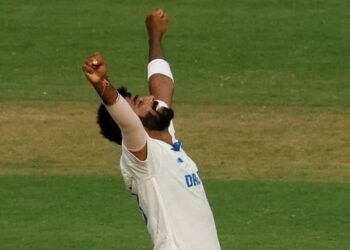 Brilliant Bumrah rips apart English batting lineup