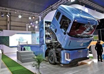 Lucknow Welcomes Ashok Leyland's EV Manufacturing Plant with CM Yogi's Bhoomi Pujan