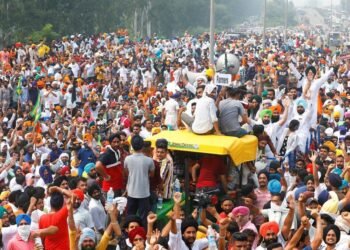 Protesting farmers fly kites to target Drones delivering tear gas shells