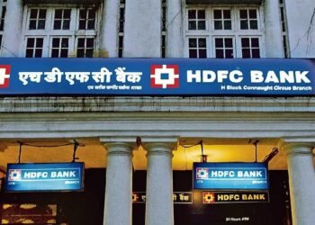 RBI approves HDFC Bank Group’s acquisition of up to 9.5% of Yes Bank, IndusInd, and four other companies.