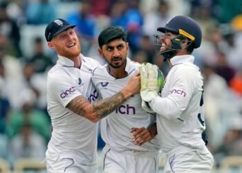 Shoaib Bashir took 4 wickets for 84 runs