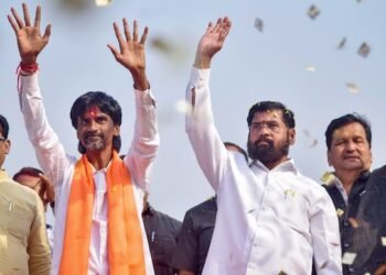 Maharashtra Assembly Unanimously Passes Bill For 10% quota For Marathas