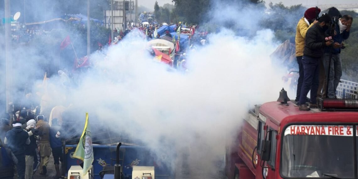 “Delhi Chalo March”: Using tear gas, Police dispersed protestors at the Punjab-Haryana border