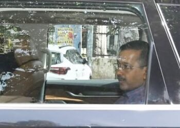 Arvind Kejriwal heading to Delhi's Rouse Avenue Court