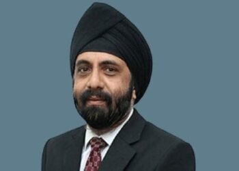 Surinder Chawla, CEO of Paytm Payments Bank resigns