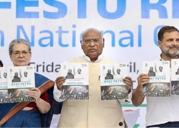 Lok Sabha Elections 2024: Congress unveils "Nyay Patra"; promises legal guarantee to.....:- Power Corridors