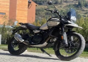 Introducing Royal Enfield Himalayan 450; A Powerful Adventure Tourer; Unleashing Performance & Features; All details here: Power Corridors