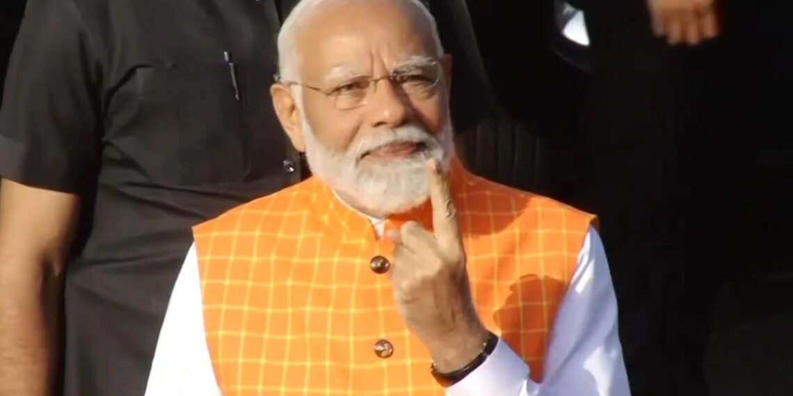 Polling begins in Third Phase of Lok Sabha polls across 93 seats; PM Modi casts his vote