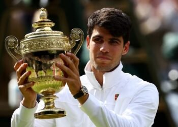 Young tennis sensation Carlos Alcaraz wins Wimbledon 2024 title; defeats Djokovic in straight sets