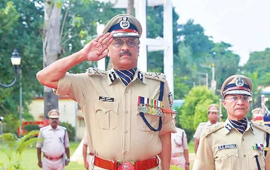 IPS Officer YB Khurania appointed as new DGP of Odisha