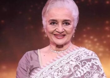 Asha Parekh honored with prestigious Raj Kapoor Lifetime Achievement Award