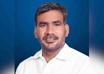 SP leader Nawab Singh Yadav detained for alleged rape attempt