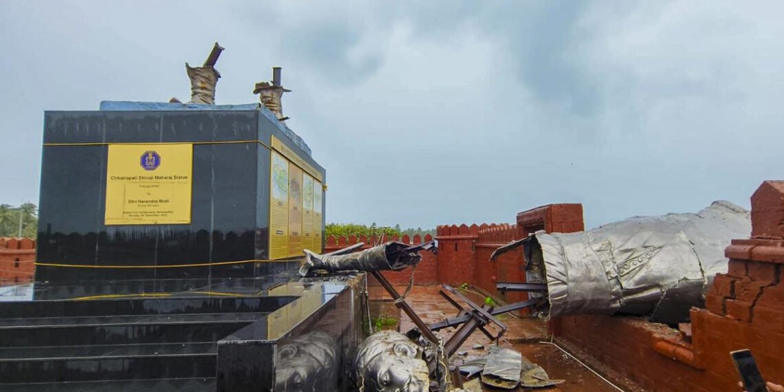 Shivaji statue collapse: Structural consultant arrested from Kolhapur