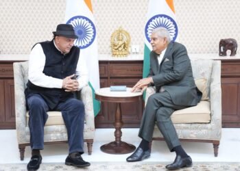SOG Federation's Vice President Satpal Singh with Vice President of India, Jagdeep Dhankar at his Delhi residence