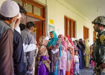 Jammu and Kashmir Polls: Peaceful voting so far; 26.72 percent turnout till 11 am