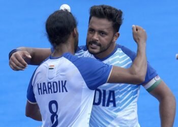 Asian Champions Trophy: India beat Pakistan 2-1 to enter semi-finals