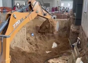 Tragic! 7 labourers die as wall collapses during construction in Gujarat’s Mehsana
