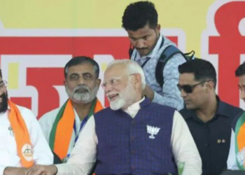 "7 Key reasons why MVA or Mahayuti could win Maharashtra battle