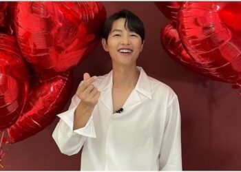 Korean star Song Joong-ki, wife Katie Louise welcome second child