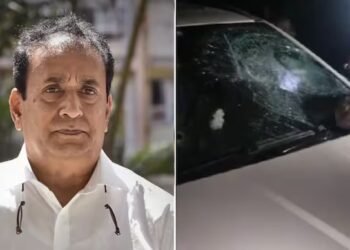Senior NCP leader Anil Deshmukh injured in stone pelting on his car