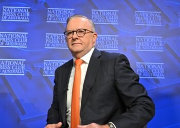 Opinion! Why Australia plans a social media ban for below 16