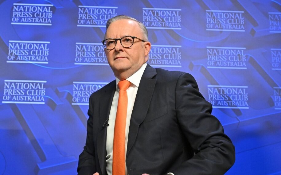 Opinion! Why Australia plans a social media ban for below 16