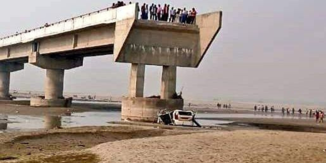 Google Maps Leads Three Men to Death as Car Plunges from Incomplete Bridge into river in Bareilly, UP