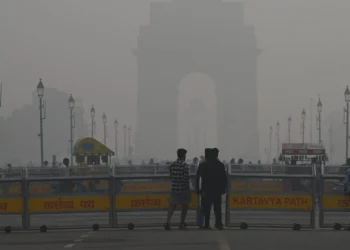 Toxic air shrouds Delhi-NCR as GRAP-4 enforced