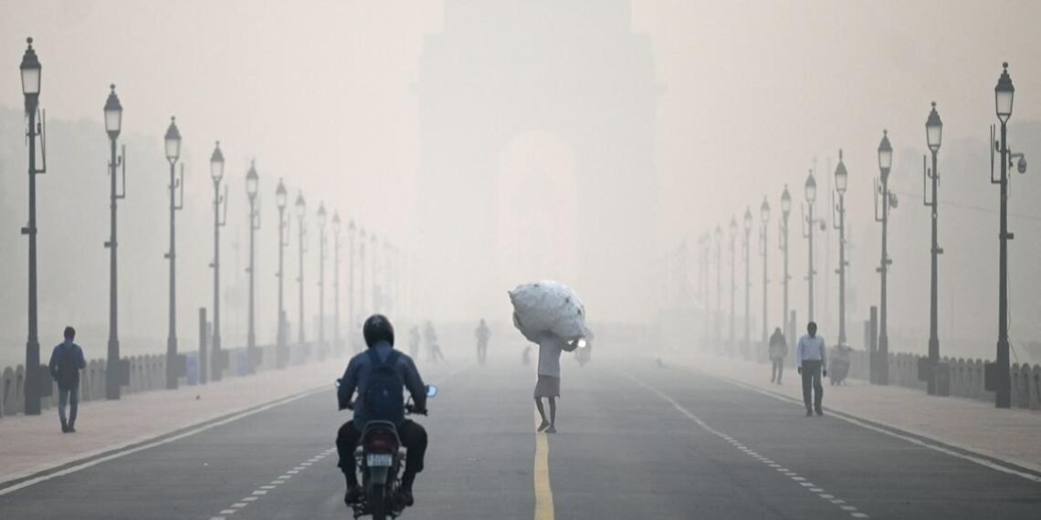 Delhi Chokes: Air Quality Reaches Dangerous Levels