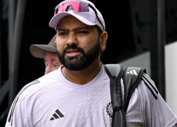 "Arey, Tum Logo Ne Kitna Dekha hai Mera Batting. Abhi Bas Na": Rohit to Media