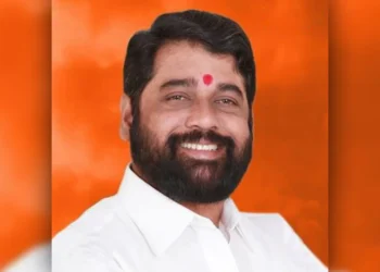 Shinde falls in but days ahead could be challenging for him