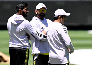 IND vs AUS: India Ponder Extra Spinner For Boxing Day Test!