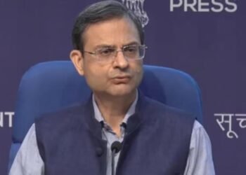 Meet Sanjay Malhotra. A 1990-batch IAS appointed new RBI Governor