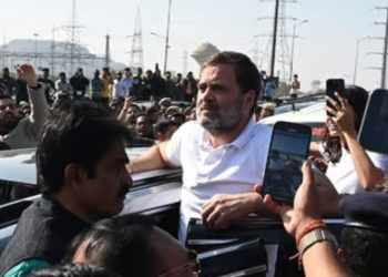 Rahul Gandhi Stopped at Ghazipur Border on Way to Sambhal