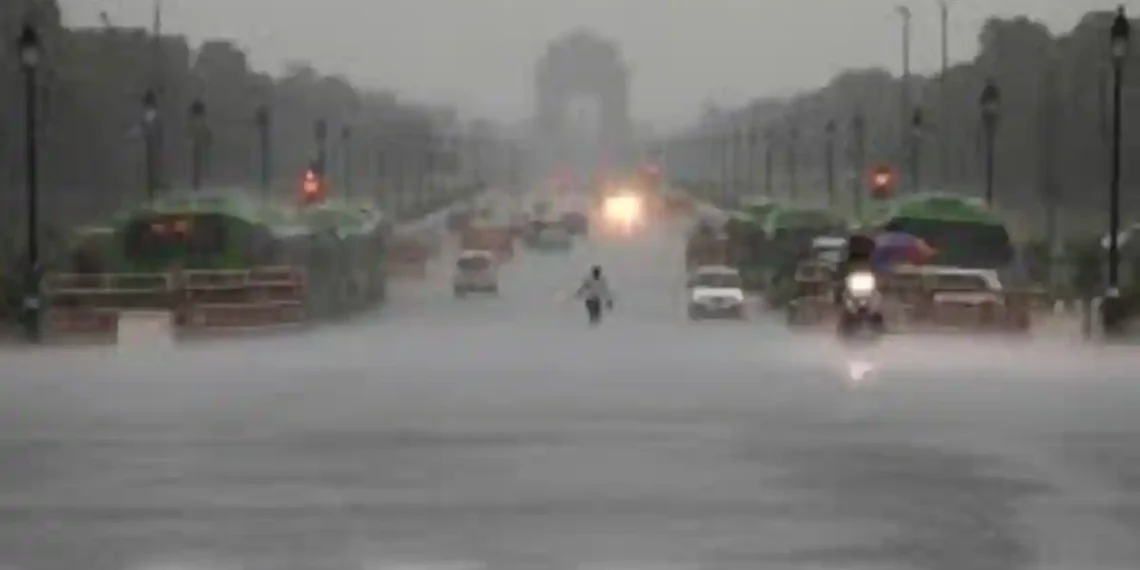 Delhi Faces Bitter Cold and Hazardous Air Quality