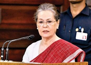 Sonia Gandhi Accuses BJP, RSS of Undermining Mahatma Gandhi’s Legacy