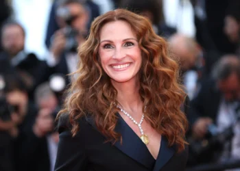 Julia Roberts Slams Looting Amid LA Wildfires