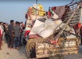 Truck rams vehicle in UP’s Ghazipur; 6 die, several injured