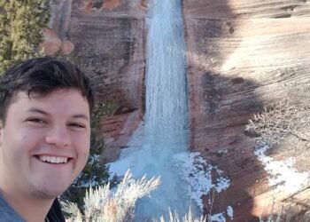 LA wildfires: Grim warnings from a Savior weatherman