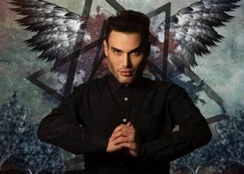 “Psychic Claims LA Wildfire Prediction, Warns of More Disasters in 2025