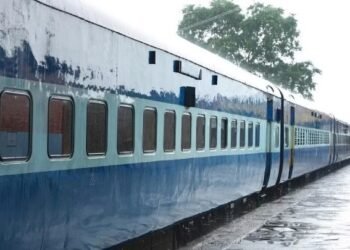 Tamil Nadu: Pregnant woman sexually assaulted; pushed off moving train