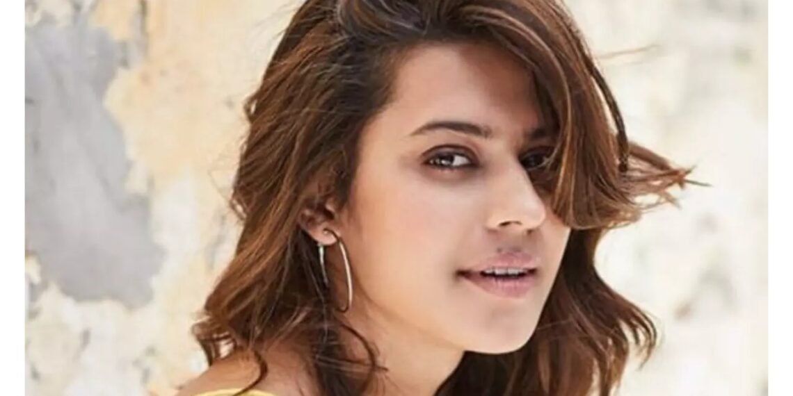 Kannada actress held for smuggling gold; sent to judicial custody