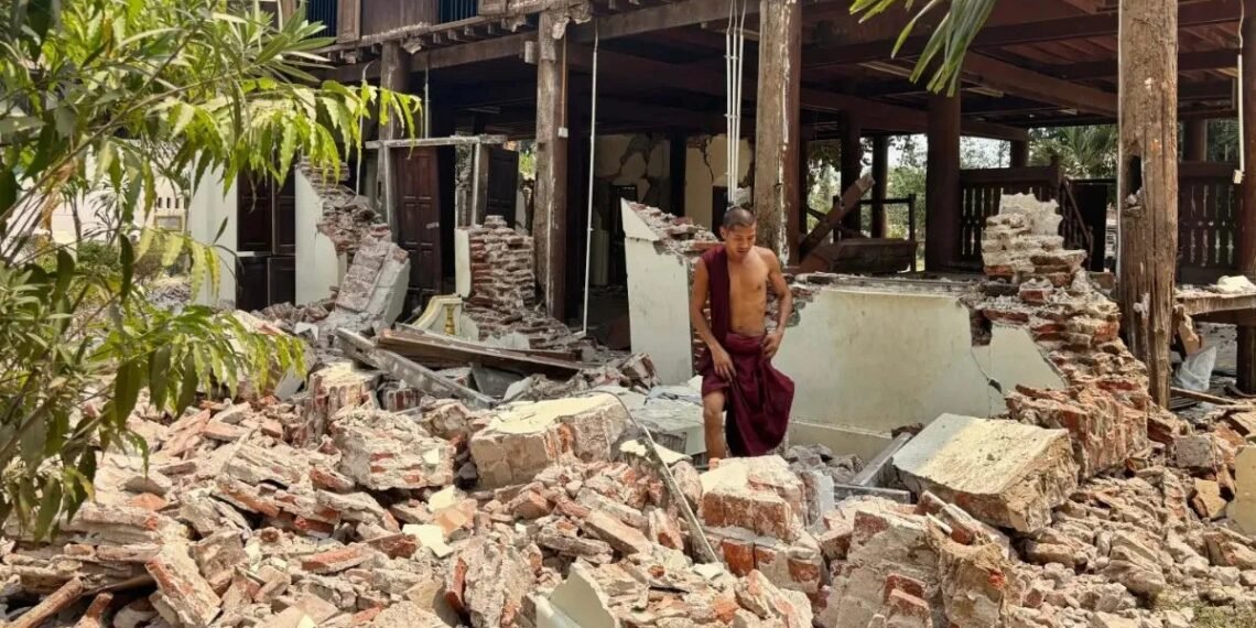 Massive earthquake jolts Myanmar, Thailand; several killed