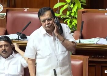 48 politicians involved in ‘honey-trapping’, claims Karnataka Minister