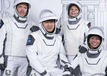 SpaceX to Make History with First Crewed Polar Orbit Mission!