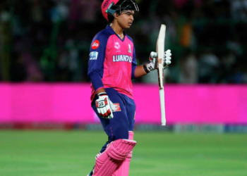 14-Year-Old Vaibhav Suryavanshi Stuns The World, Breaks 3 IPL Records, Joins Elite Club!